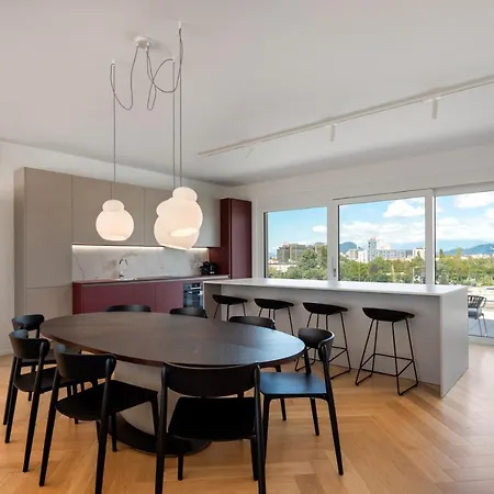 Modern Three-bedroom Masarykova With Private Parking Apartment