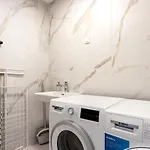 Modern Three-bedroom Masarykova With Private Parking * Любляна
