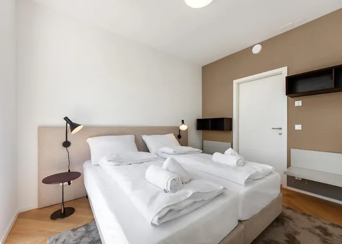 Appartamento Modern Three-bedroom Masarykova With Private Parking Lubiana