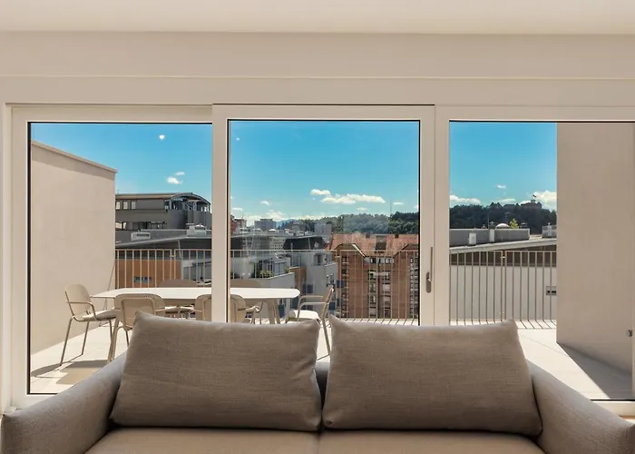 Modern Three-bedroom Masarykova With Private Parking Apartment