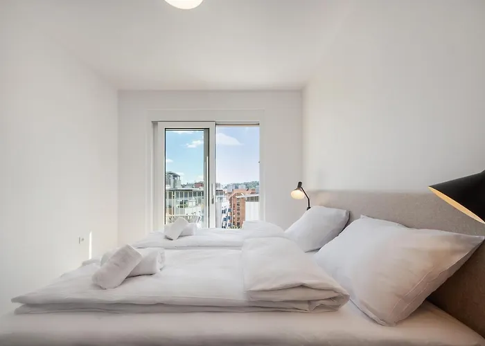 Modern Three-bedroom Masarykova With Private Parking * Ljubljana