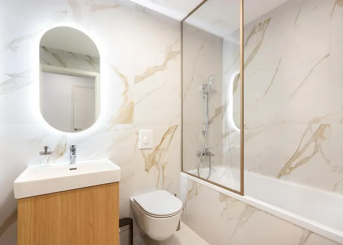 Modern Three-bedroom Masarykova With Private Parking Lubiana